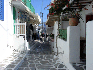 Mykanos side street